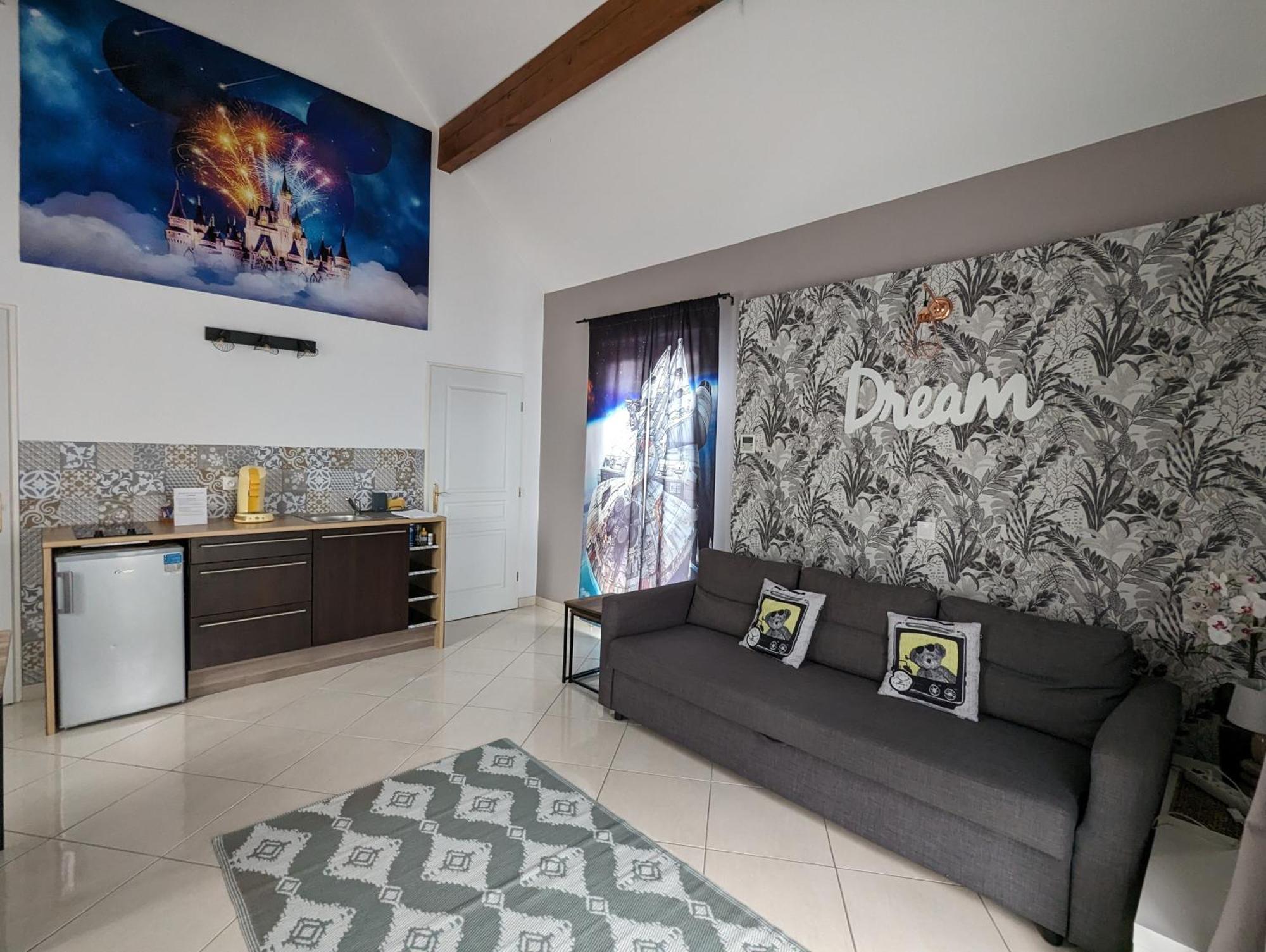 Marvellous Disney Home Magny Le Hongre 7 Min From Disneyland Zewnętrze zdjęcie